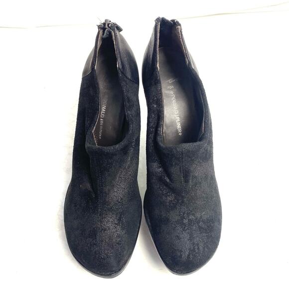 Donald J. Pliner X Lisa Black Platform Lug Sole Ankle Boots Size 8 - Picture 3 of 9